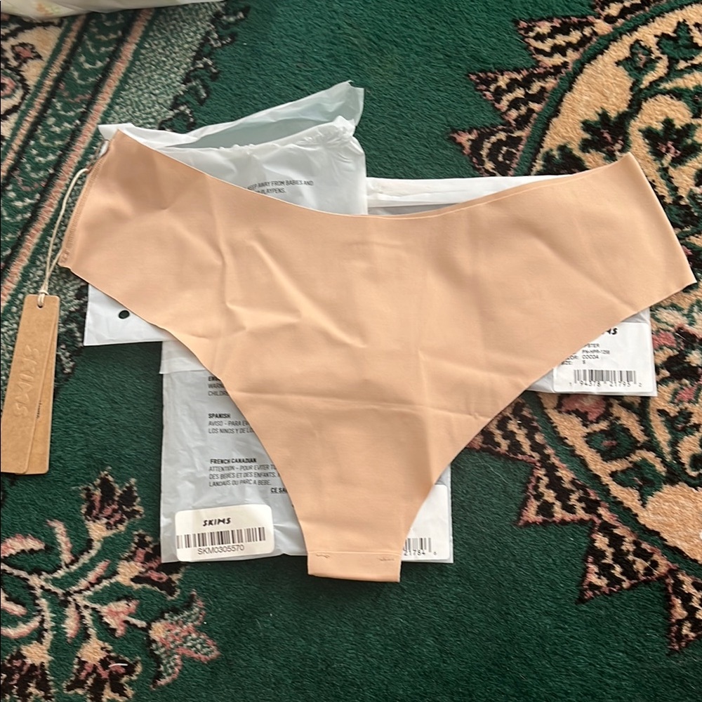 SKIMS NWT 3 pairs cheeky hipster undies